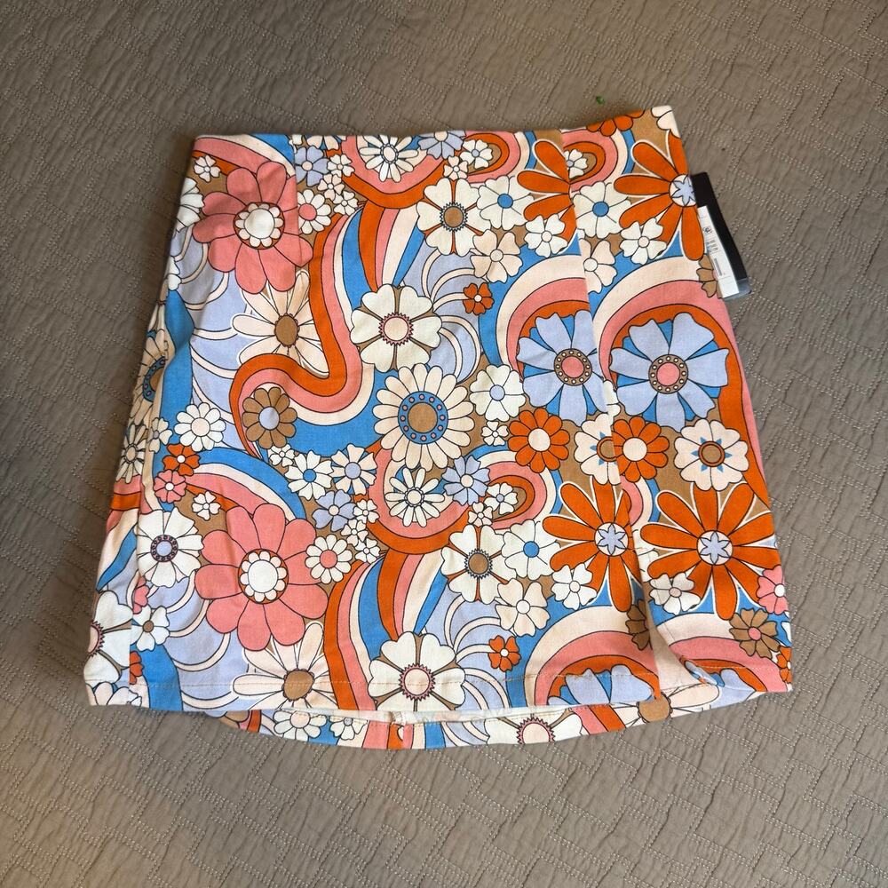 NWT Art Class Mod 60s Floral Mini Skirt Skirt M Medium 7 8 Girls
